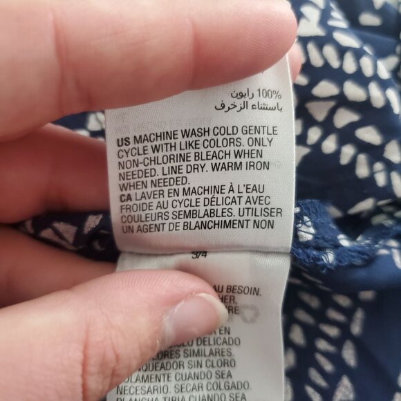 Charter Club Womens Blue Embroidered Blouse Size M 3/4 Sleeve V Neck Preppy - Picture 5 of 8